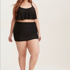 Torrid Size 3 Black Ruched Swim Skirt